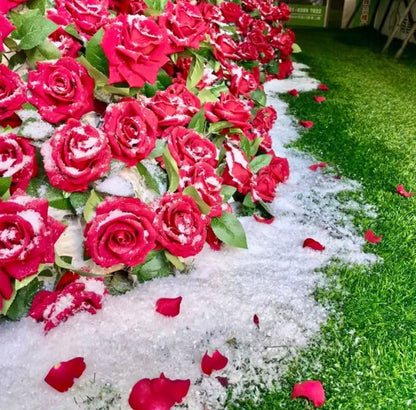 Kunstschnee ❄️ – echt wirkender Deko-Schnee