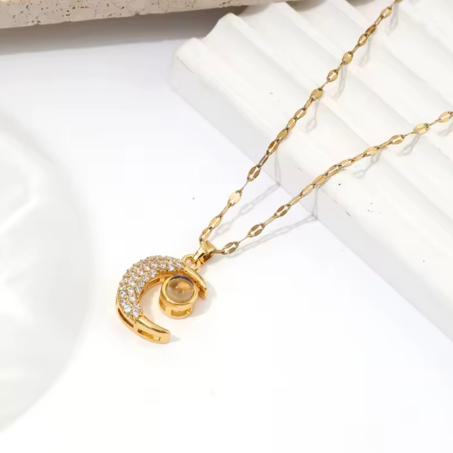 Mond-Halskette „Love Memory“ – Projektion (100 Sprachen)