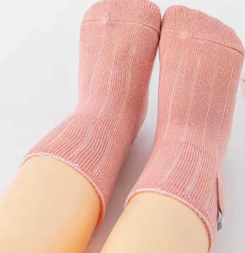 – 3 Paar warme Baby- & Kleinkind-Socken aus Baumwolle 🥕 | Extra weich & winterfest