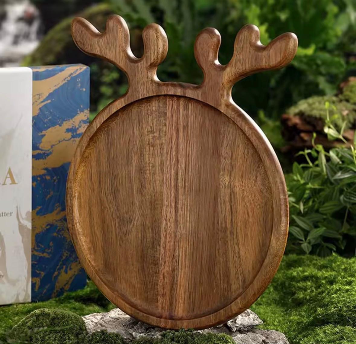 🎄 Holz-Servierteller „Geweih“ – Rundes Weihnachts-Tablett