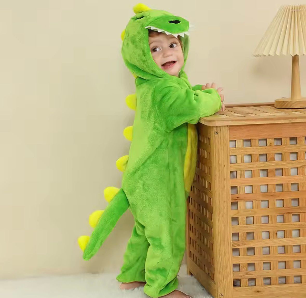 Kuscheliger Plüsch-Overall für Babys & Kleinkinder: warm gefüttert, kapuze mit Ohren